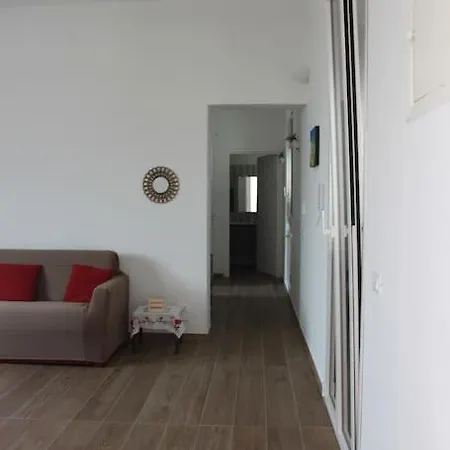 Semesterbostad Zia Pina *